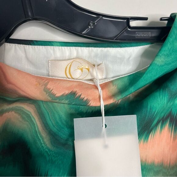 GIGIIS ASYMMETRICAL HALF SHOULDER BLOUSE TOP NWT - Picture 4 of 9